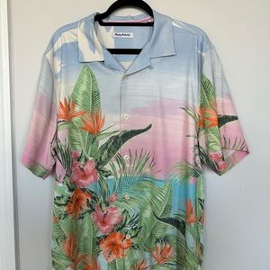 Tommy Bahama Silk Aetis Series shirt Size Large